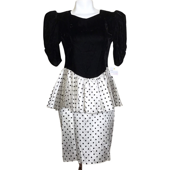 Robe Fille Ado Noir Avec Bretelle Blanche - Taille L - Occasion Très Bon état